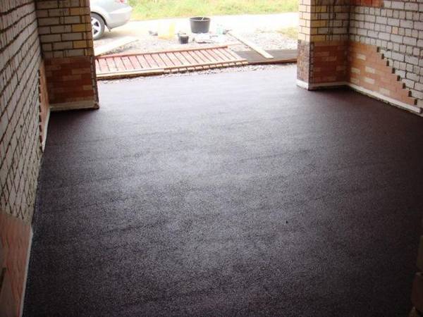 Как залить бетонный пол в гараже: 8 этапов - фото