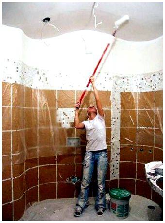 Чем покрасить потолок в ванной комнате: выбор покрытия, акриловые, силикатные и силиконовые краски, подготовка поверхности к покраске и процесс покраски с фото