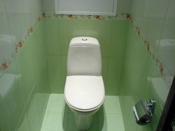 Отличные идеи дизайна отделки туалета пластиковыми панелями - фото