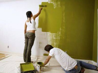 Как красить стены водоэмульсионной краской: подбор цвета, подготовка, выбор ... - фото
