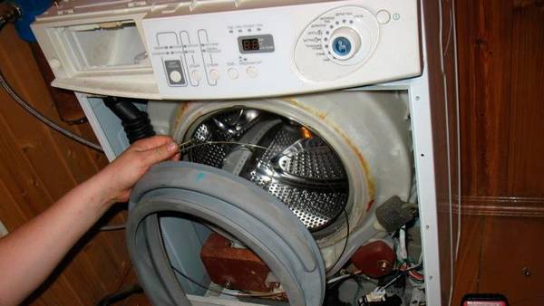 Руководство, как разобрать стиральную машину: 8 основных этапов - фото