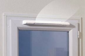 Вентиляционный клапан для пластиковых окон для обеспечения постоянного прит ... - фото
